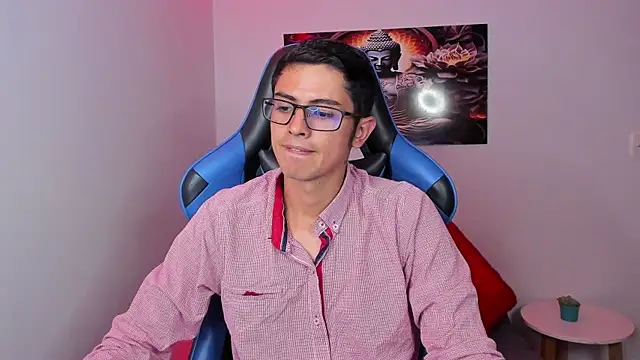 Snapshot of Ethan_Sai___ chatting on February 27, 2025, 1:30 am Ethan Sai    online show from February 27, 2025, 1:30 am