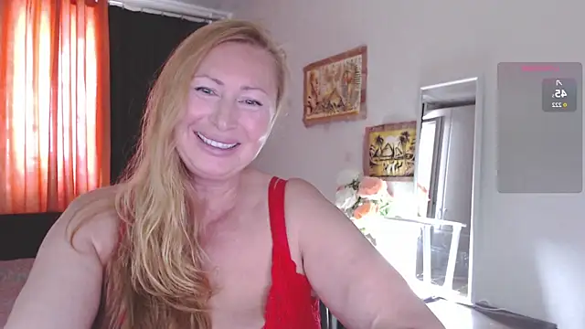 Snapshot of _Monika_sun_ chatting on August 3, 2026, 12:33 pm Monika sun online show from August 3, 2026, 12:33 pm
