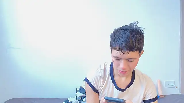 Snapshot of Justyn_Ross chatting on September 26, 2025, 3:52 pm Justyn Ross online show from September 26, 2025, 3:52 pm