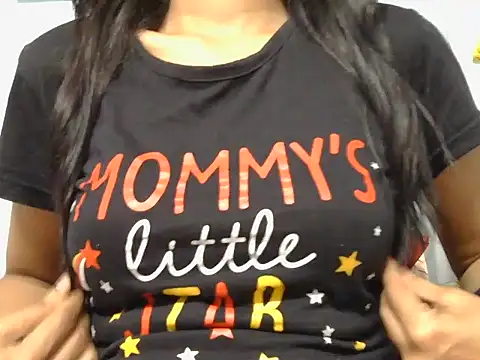 Snapshot of Thimiralagi chatting on February 4, 2026, 5:35 am Thimiralagi online show from February 4, 2026, 5:35 am