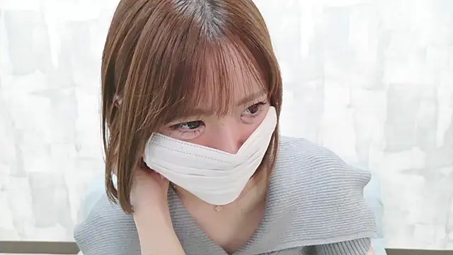 LOVE MOMO LOVE online show from March 26, 2026, 11:30 am