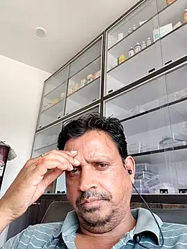 Raj1043 online show from June 27, 2026, 6:52 am