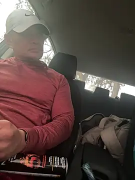 Snapshot of EatMyCake831 chatting on February 3, 2025, 10:54 pm EatMyCake831 online show from February 3, 2025, 10:54 pm