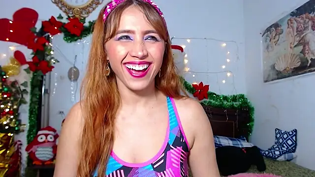 Snapshot of MeganCrouch chatting on December 21, 2025, 1:19 am MeganCrouch online show from December 21, 2025, 1:19 am