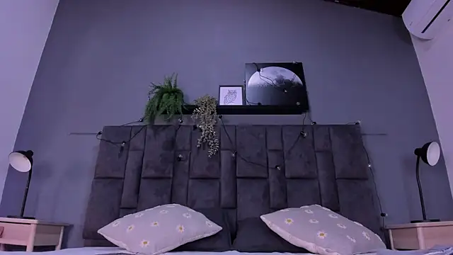 DulceAurora   online show from November 11, 2025, 2:50 am