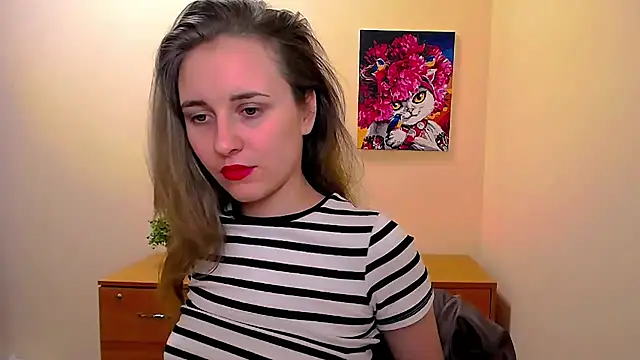  Nicole new online show from March 11, 2025, 4:18 pm