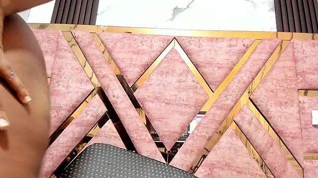 mia alvares online show from March 7, 2026, 11:49 am