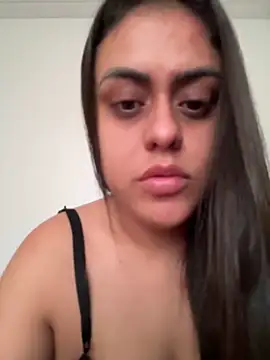 amorinha99 online show from May 18, 2026, 12:54 pm