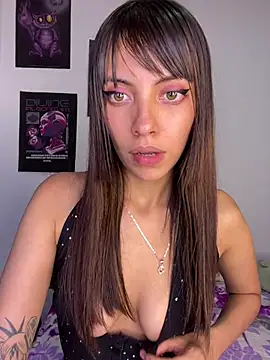 Snapshot of MiaGoth_ chatting on June 14, 2026, 2:08 am MiaGoth online show from June 14, 2026, 2:08 am