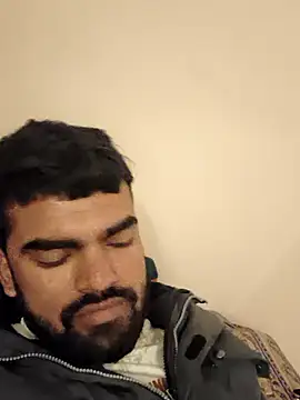 yourboy2000   online show from January 19, 2026, 1:31 am