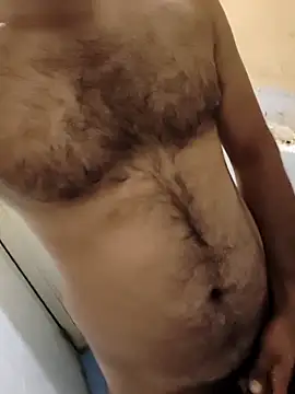 yourboy2000   online show from October 13, 2025, 10:43 pm