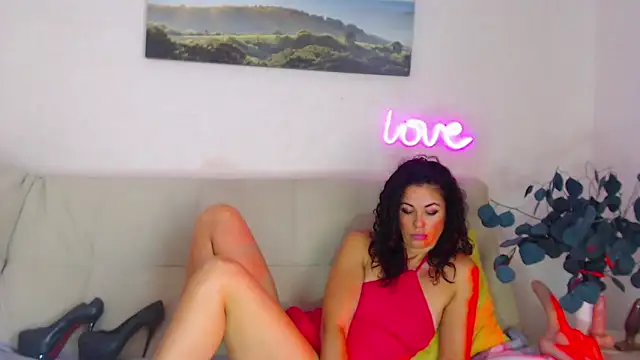 Snapshot of MariaModel chatting on October 10, 2025, 7:09 am MariaModel online show from October 10, 2025, 7:09 am