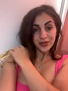 Snapshot of EmaSkyes chatting on October 10, 2025, 5:41 am EmaSkyes online show from October 10, 2025, 5:41 am