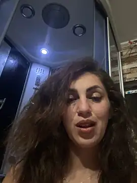 Snapshot of EmaSkyes chatting on October 11, 2025, 5:47 pm EmaSkyes online show from October 11, 2025, 5:47 pm