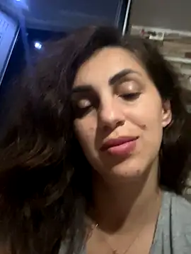 Snapshot of EmaSkyes chatting on October 17, 2025, 6:53 pm EmaSkyes online show from October 17, 2025, 6:53 pm