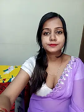 Snapshot of Miss-Riyasingh chatting on November 7, 2025, 4:55 pm Miss-Riyasingh online show from November 7, 2025, 4:55 pm