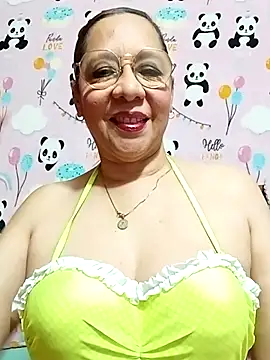 Snapshot of MATTHEW_MRANDA chatting on February 6, 2026, 6:59 pm MATTHEW MRANDA online show from February 6, 2026, 6:59 pm