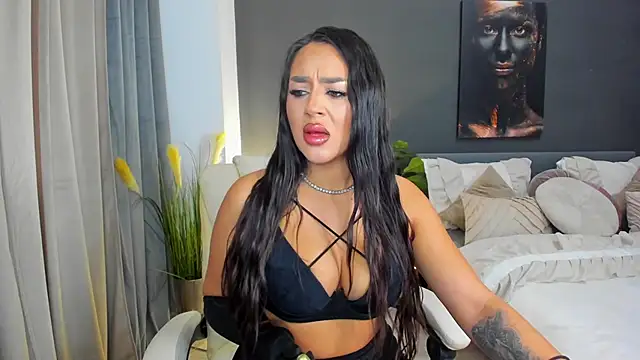 Snapshot of Sonia__Rey chatting on October 24, 2025, 9:08 am Sonia Rey online show from October 24, 2025, 9:08 am