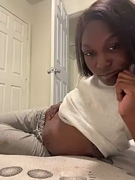 honeybrow online show from February 14, 2025, 9:32 pm