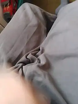 krissraw online show from April 21, 2026, 7:37 am