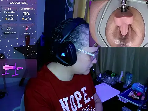 Snapshot of lolalicious_7583 chatting on March 3, 2026, 8:49 pm lolalicious 7583 online show from March 3, 2026, 8:49 pm