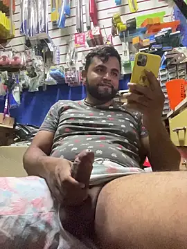 Sheik z o online show from November 3, 2025, 9:40 pm