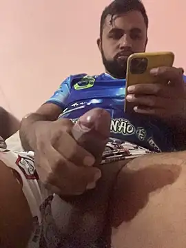 Sheik z o online show from June 6, 2026, 5:34 am