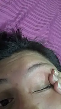 Snapshot of EmpaticBolillo chatting on November 4, 2025, 1:09 am EmpaticBolillo online show from November 4, 2025, 1:09 am