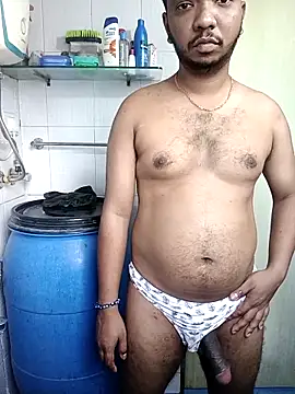 Mmm992170 online show from November 4, 2025, 6:17 am