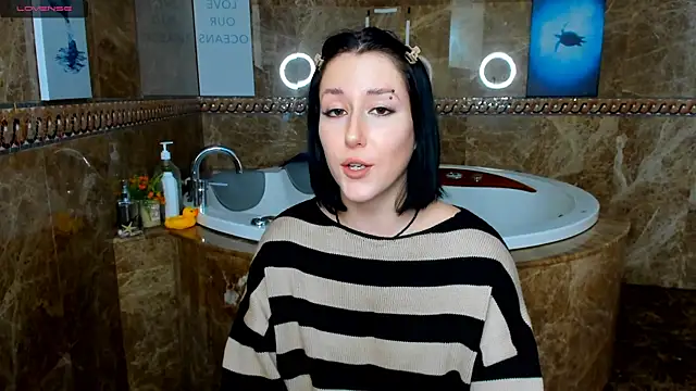 adell berry online show from March 19, 2025, 8:55 am