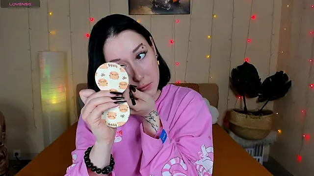 adell berry online show from February 18, 2026, 8:44 am