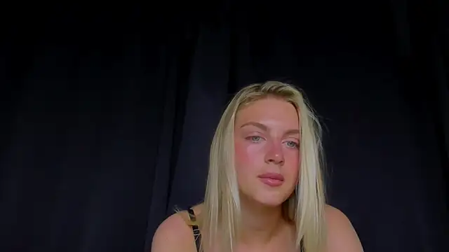 pretty girlnextdoor online show from March 12, 2026, 1:33 am