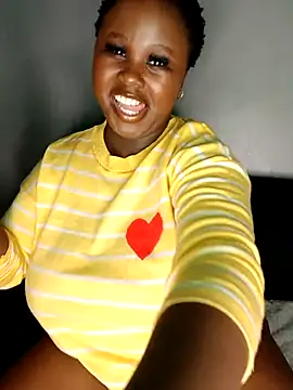 Dark Berry 26 online show from April 19, 2026, 1:01 pm