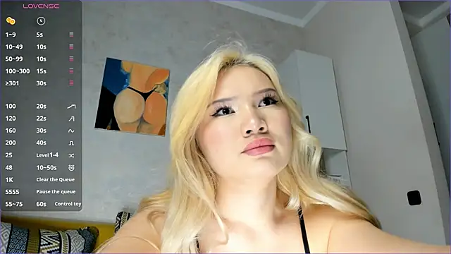 Xiao Mei  online show from March 30, 2026, 4:58 am