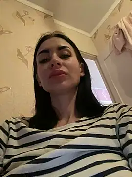 Snapshot of Starry_Siren chatting on January 15, 2025, 5:05 pm Starry Siren online show from January 15, 2025, 5:05 pm