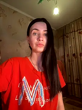 Snapshot of Starry_Siren chatting on November 15, 2025, 5:39 pm Starry Siren online show from November 15, 2025, 5:39 pm