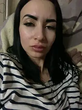 Snapshot of Starry_Siren chatting on January 15, 2025, 8:05 pm Starry Siren online show from January 15, 2025, 8:05 pm