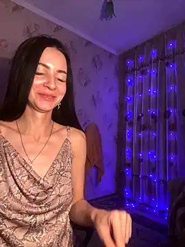 Snapshot of Starry_Siren chatting on November 21, 2025, 4:50 pm Starry Siren online show from November 21, 2025, 4:50 pm