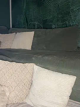 Snapshot of ObviouslyPeachy chatting on March 11, 2025, 7:58 pm ObviouslyPeachy online show from March 11, 2025, 7:58 pm