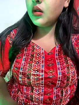 Snapshot of Ayesha_mahi chatting on December 5, 2025, 5:33 pm Ayesha mahi online show from December 5, 2025, 5:33 pm