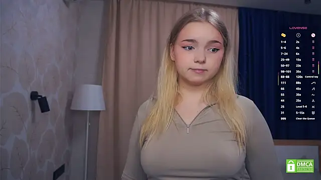 ZaraCreedon online show from November 26, 2025, 5:07 am