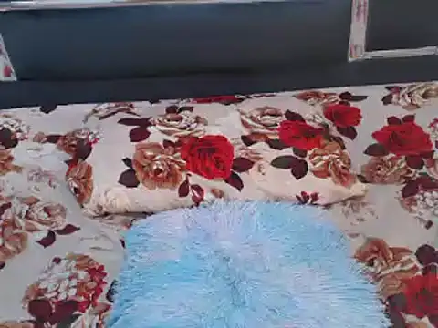 roseendoo1 online show from February 16, 2026, 2:32 am