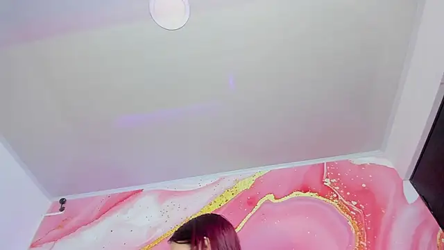 Daisy  rose online show from January 6, 2026, 3:21 am