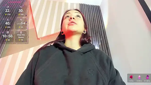 emily layton online show from February 15, 2026, 7:51 am