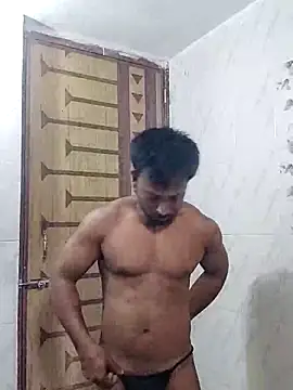 Snapshot of HunkyAriyan chatting on March 17, 2025, 5:34 am HunkyAriyan online show from March 17, 2025, 5:34 am