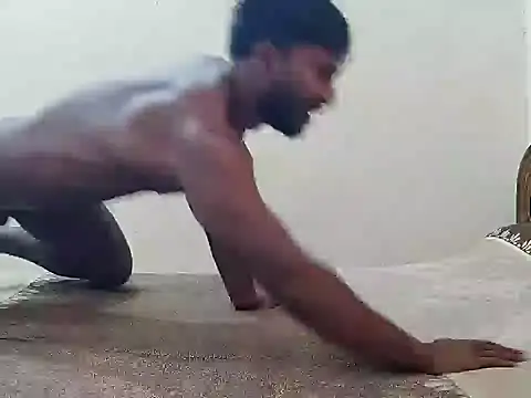 HunkyAriyan online show from April 4, 2026, 9:27 am