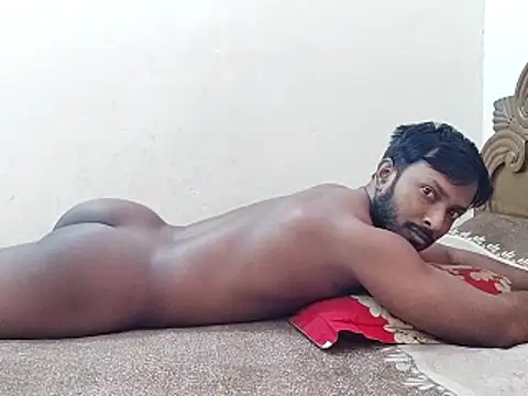 Snapshot of HunkyAriyan chatting on February 8, 2026, 6:11 am HunkyAriyan online show from February 8, 2026, 6:11 am