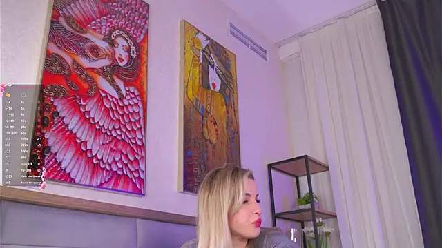 LiliBanger online show from February 13, 2026, 4:23 am