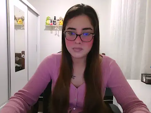 maliamiller online show from June 30, 2026, 2:33 am