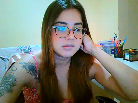 Snapshot of maliamiller chatting on November 26, 2025, 9:59 pm maliamiller online show from November 26, 2025, 9:59 pm